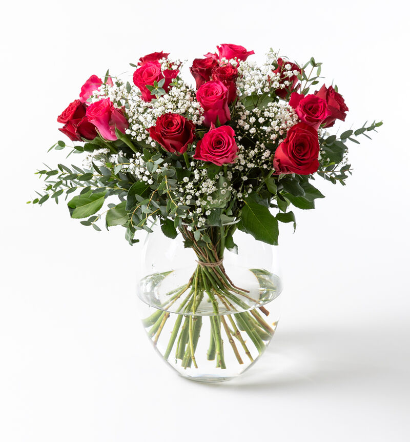 Rose bouquet with bridal veil (None selected)