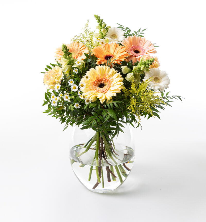 Gift bouquet yellow, white and peach large
