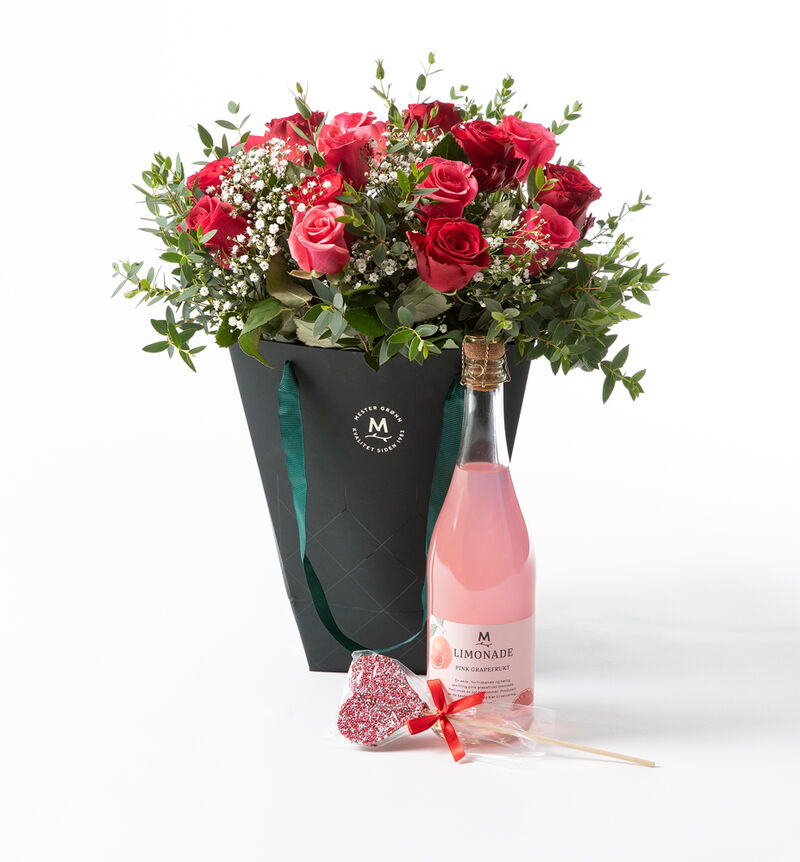 Rose bouquet in gift bag with lemonade and chocolate (None selected)