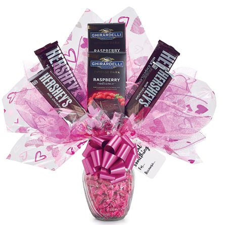 Hershey's Pink Chocolate Bouquet