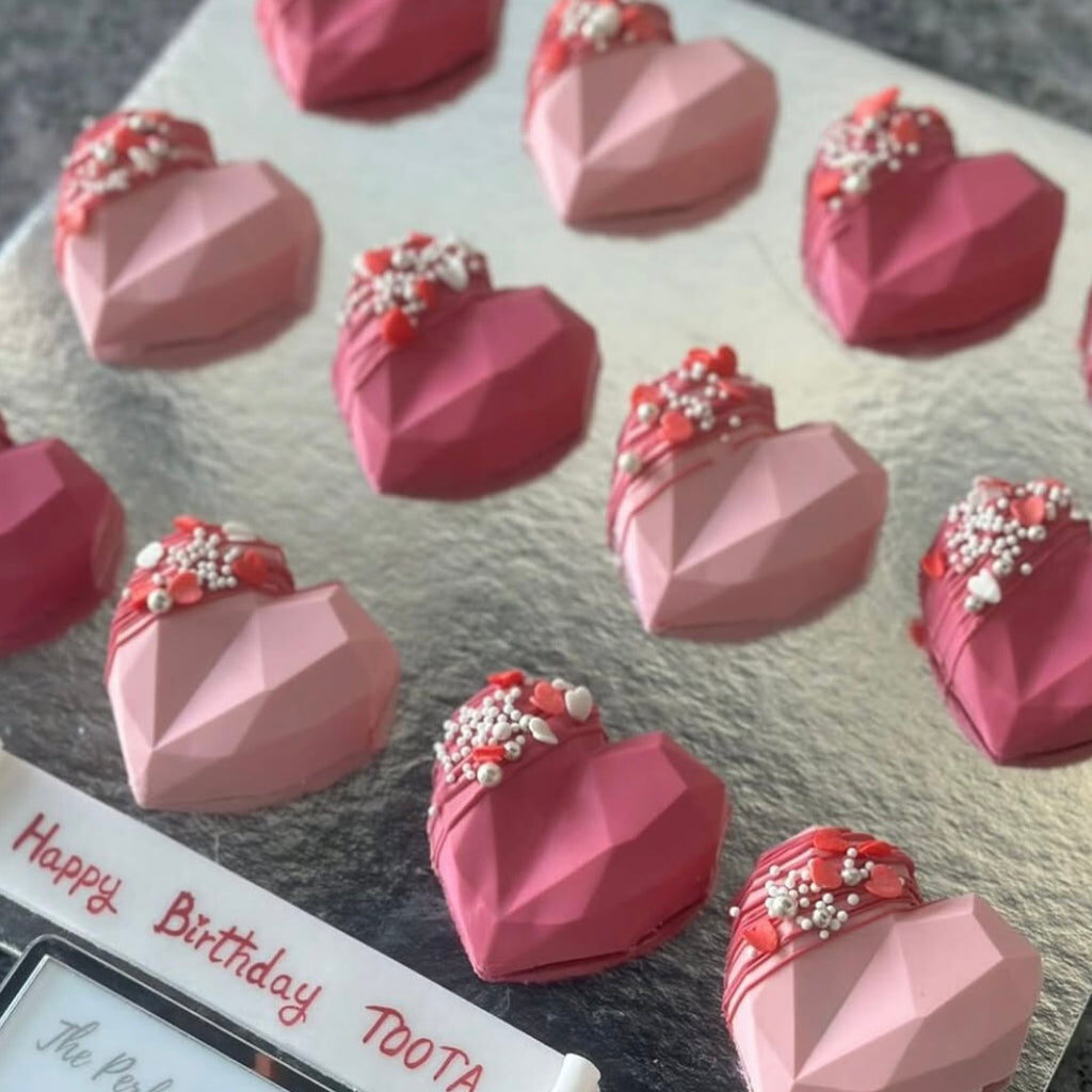 Pink Heart Choco-Smash-mini cakes