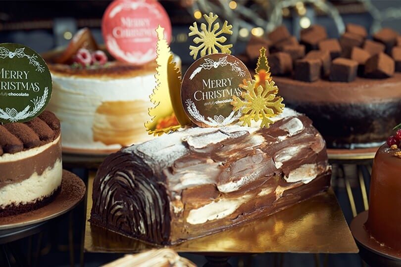 ALL CHOCOLATE LOG CAKE