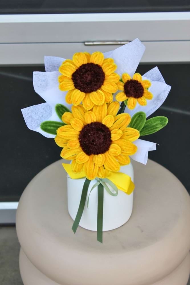 Forever Sunflower Vase (3 Stems (As Displayed))