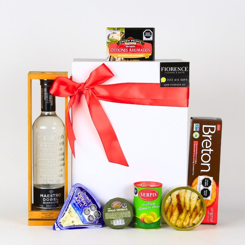 Gourmet Gift with Tequila and Variety of Products