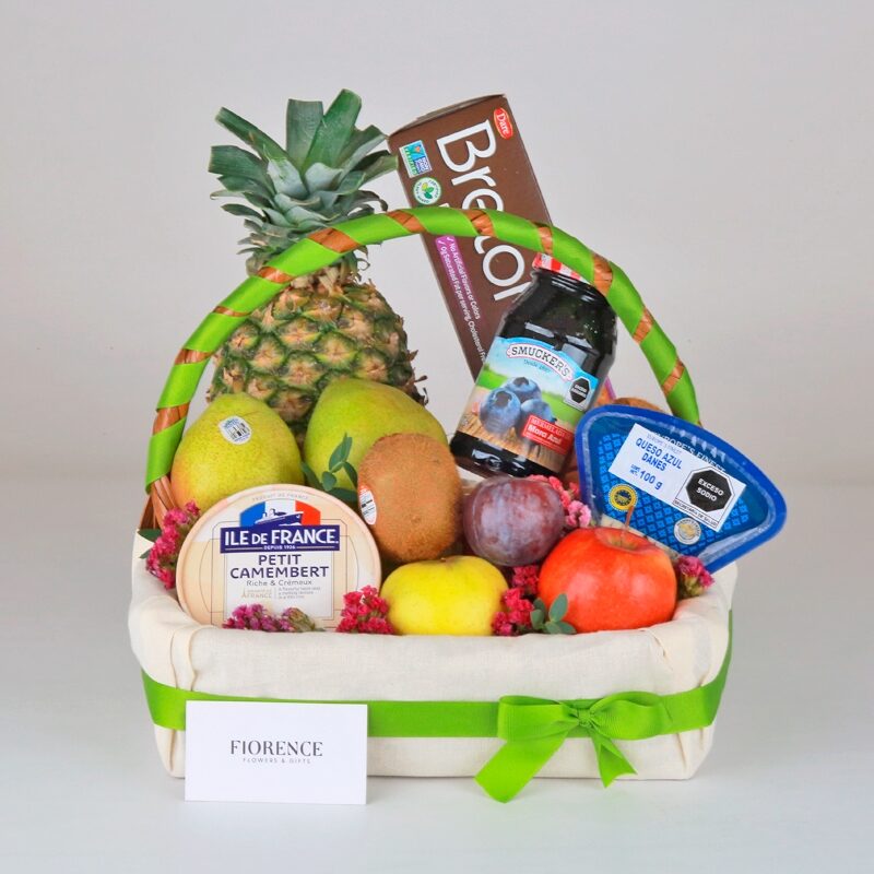 Gourmet Fruit, Cheeses and Crackers Gift Basket