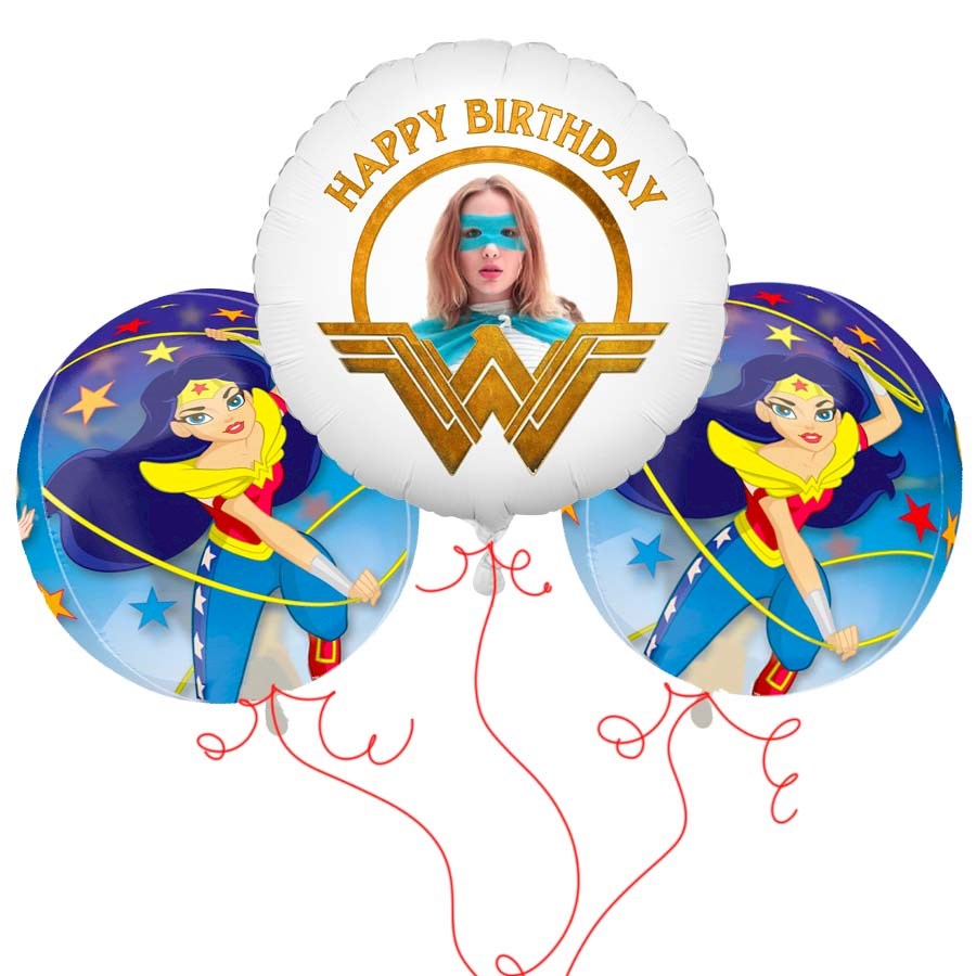 Wonder Woman Balloon Bouquet