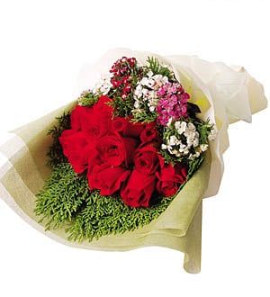 Dozen Harmony - Roses Flower Bouquet (Dozen Harmony - 15-18 stalks Rose Flower Bouquet)