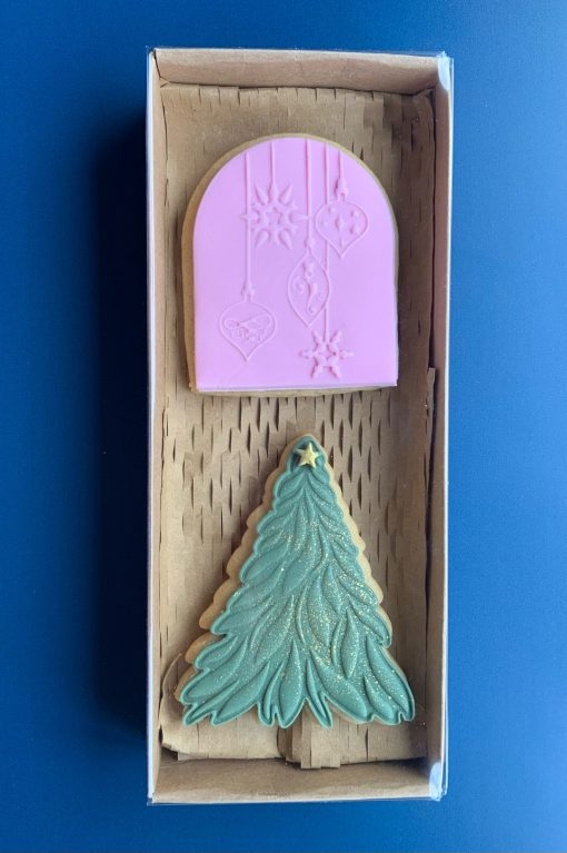 Decorated Tree and Bauble Arch Cookie Gift Set