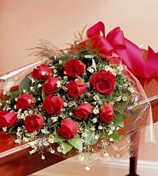 Box with 12 Roses