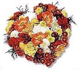 Heart of assorted flowers STANDARD