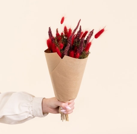 Small bouquet of dried flowers