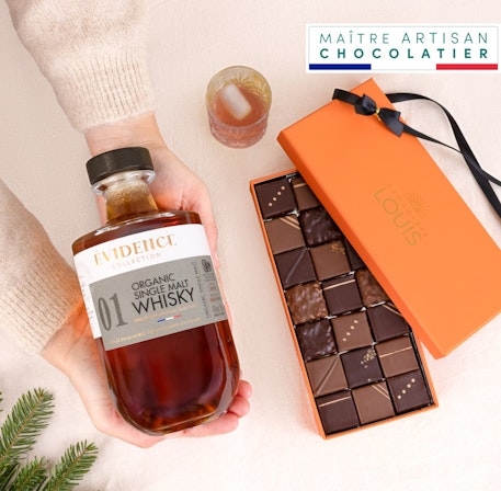 Whisky and chocolate gift set
