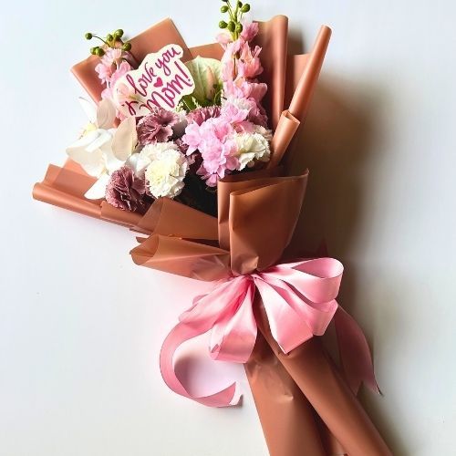 Rosy Love Motherâ€™s Day Bouquet