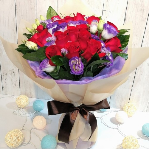 18pcs Roses Bouquet(Standard)