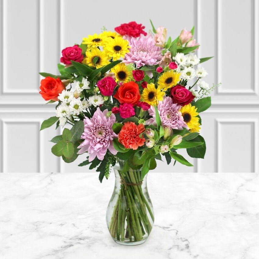 Vibrant Hand-Tied Bouquet (Vibrant Hand-Tied Bouquet)