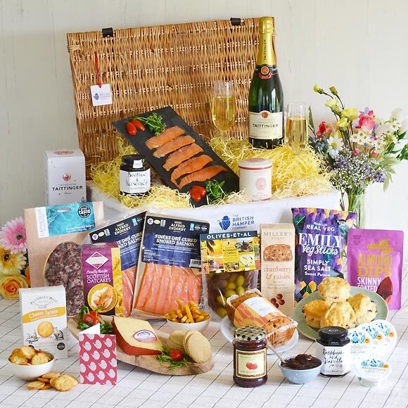 The Champagne Picnic Hamper