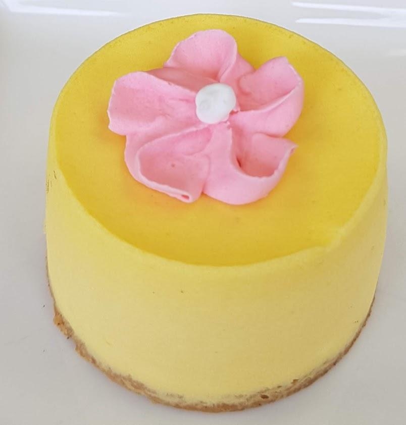 2.5 Inch Mango Cheese Cake