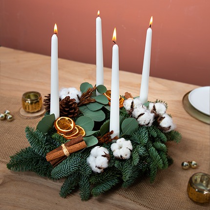 Natural Christmas Centerpiece