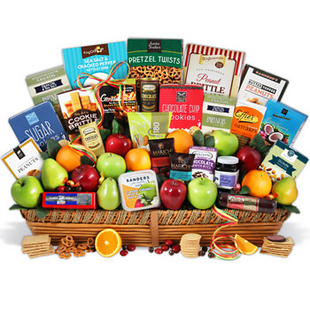 Unbelievable Fruit and Gourmet Gift Set