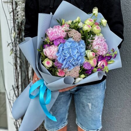 Bouquet of flowers "Camilla" (Usual)
