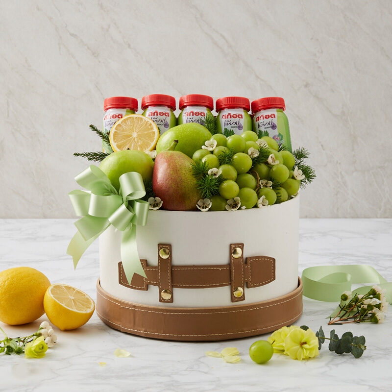 Scotch Pureeâ€™ Celery Drink & Mixed Fruit Basket