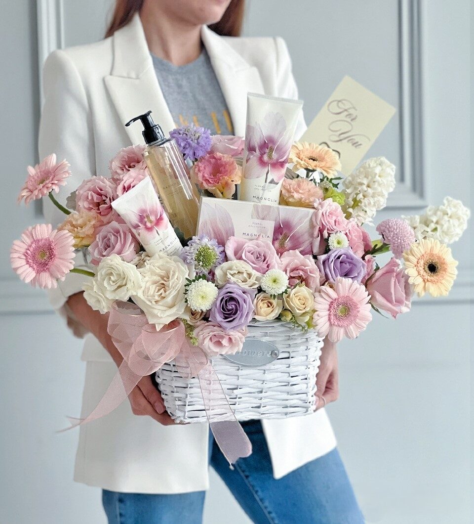 Flower and spa gifts set
