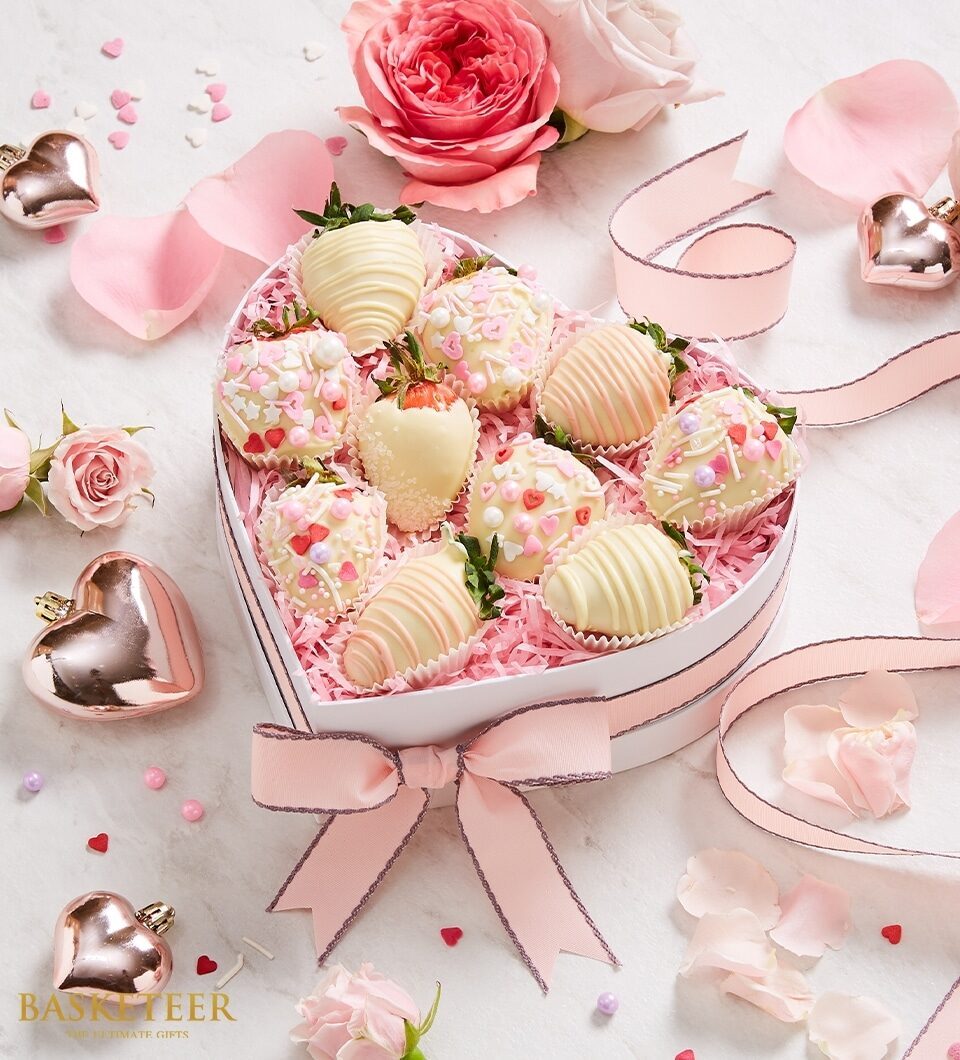 Sweetheart White Chocolate-Dipped Strawberries