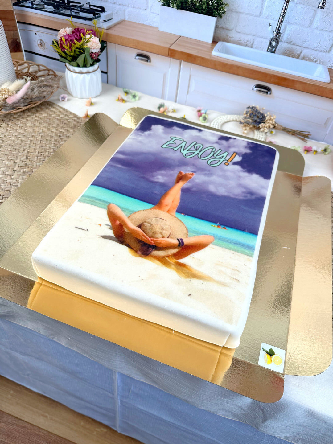 Photo cake without a frame (Small (20cm X 14cm (Size S - 6 Servings)))
