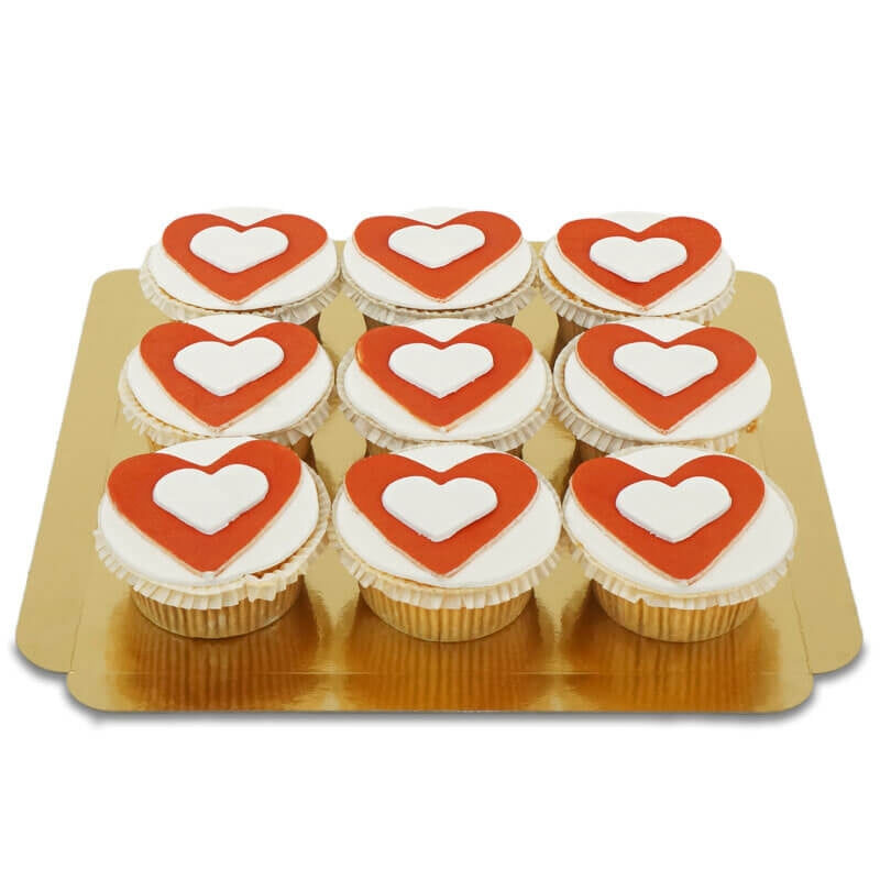 Heart-shaped cupcakes, 9 pieces