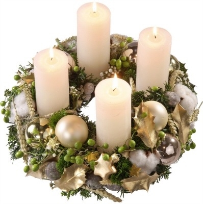 White advents wreath (Small)