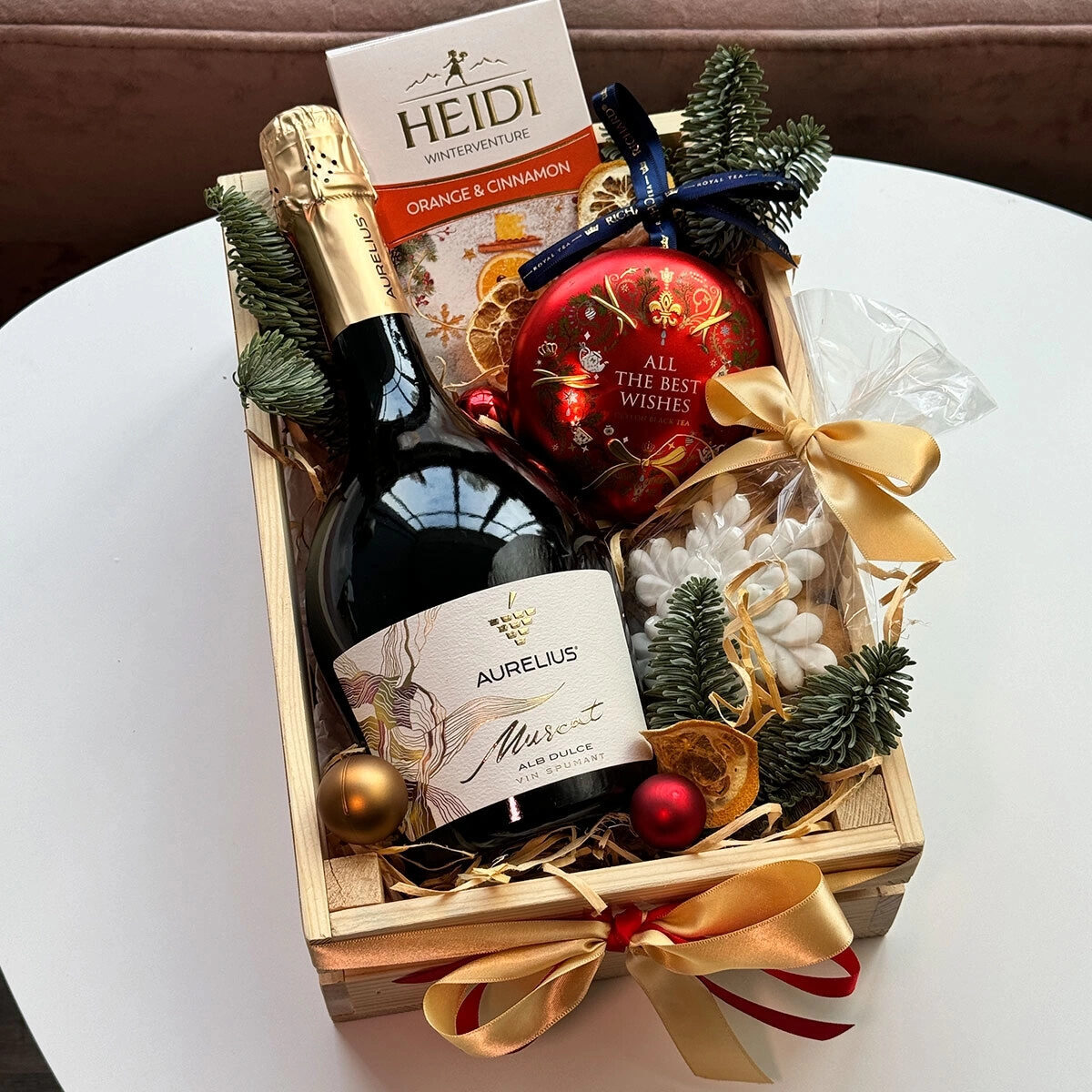 Gift Box "Fairy tale under the Tree"