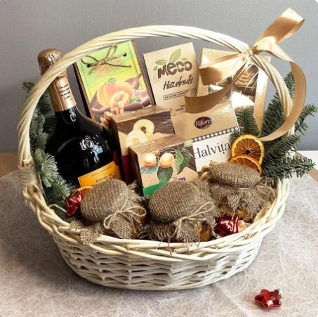 Gift Basket "Miorita"