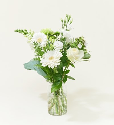 Bouquet Flowers Serene