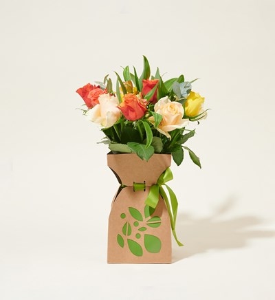 Flowers Mailbox Bouquet Vase Bag Orange Roses