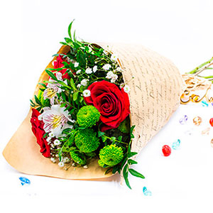 Bouquet of flowers with green chrysanthemum