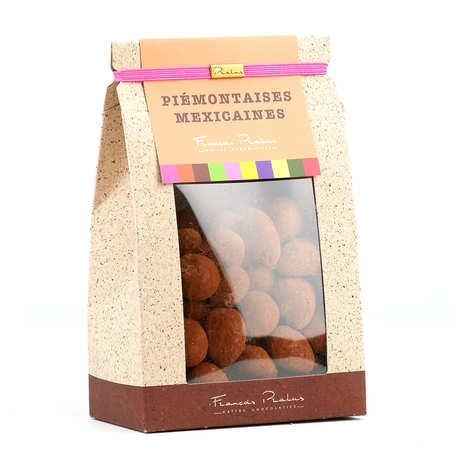 Nuts ans almonds coated with chocolate - Pralus