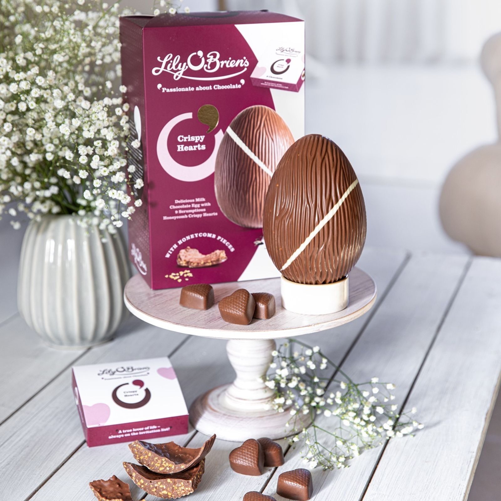 Honeycomb Crispy Heart Milk Chocolate Boxed Egg, 335g