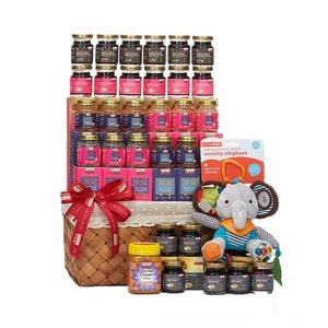 Babys First Friend Hamper