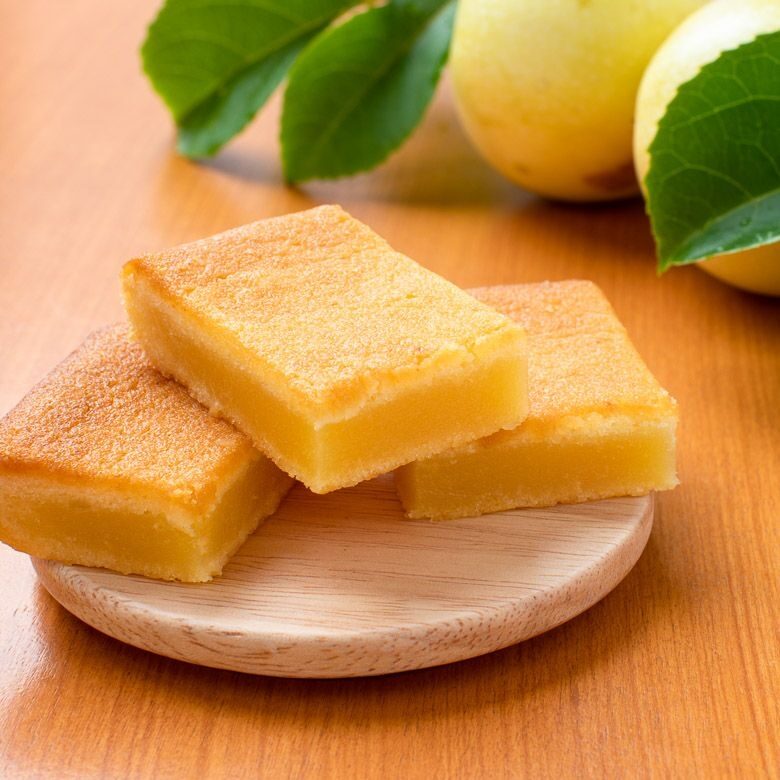 Passion Fruit Mochi Brownie