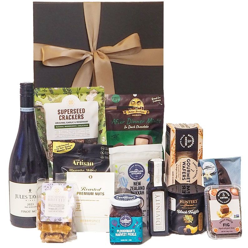 The Jules Entertainer Gift Box