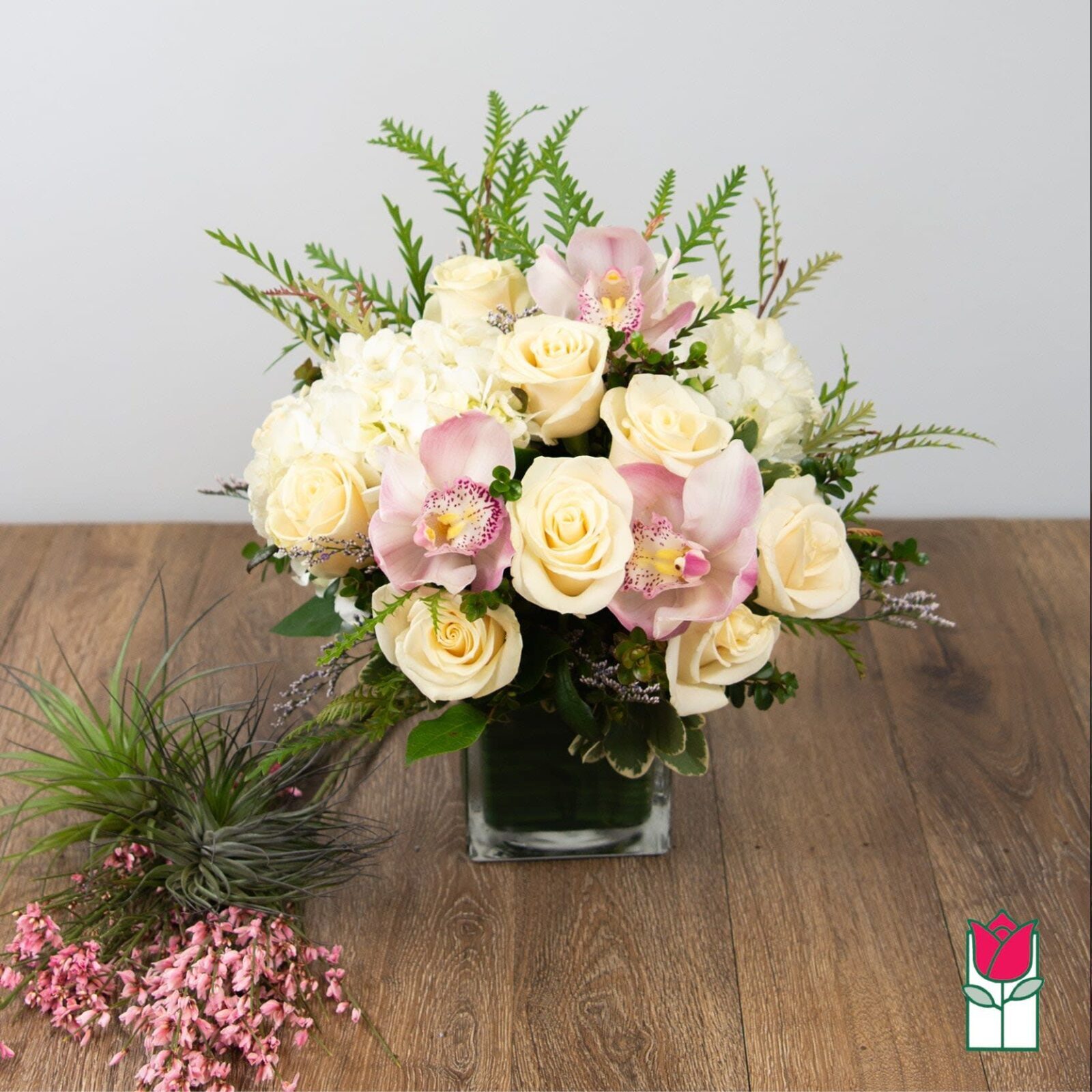 Beretania's Olivia Bouquet (Standard)