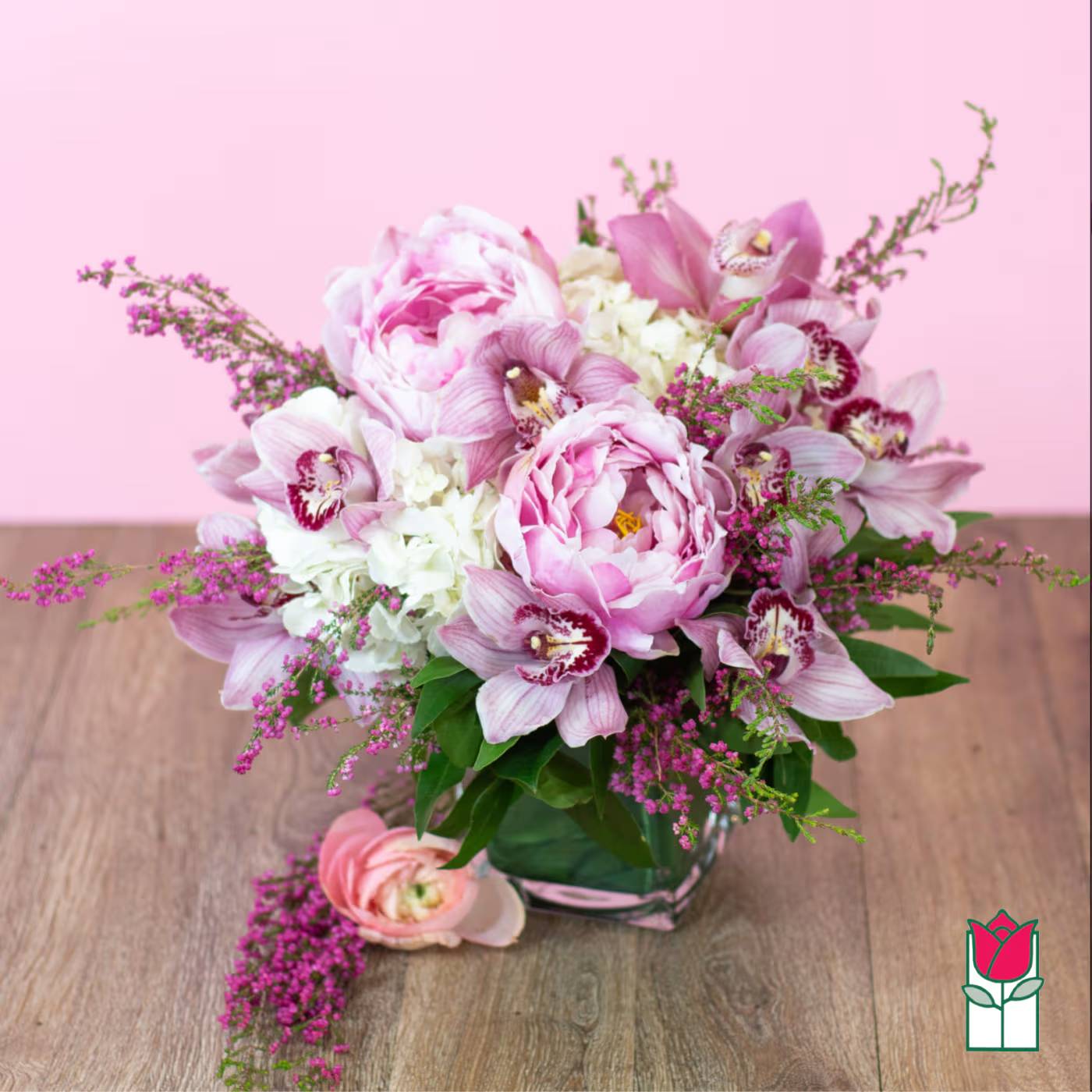 Beretania's Ocean Villa & Peony Bouquet (Standard)
