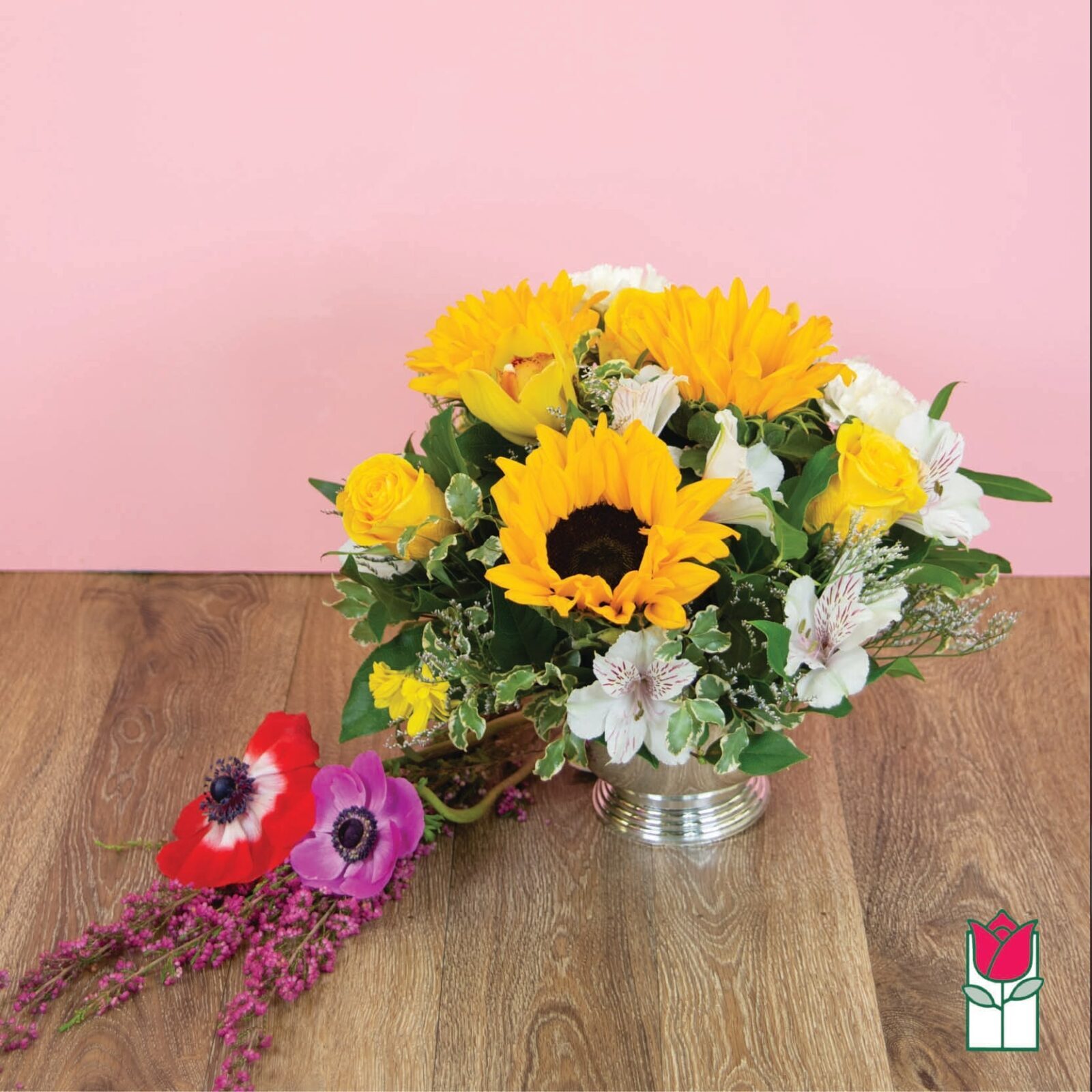 Beretania's Treasured Bouquet (Standard)