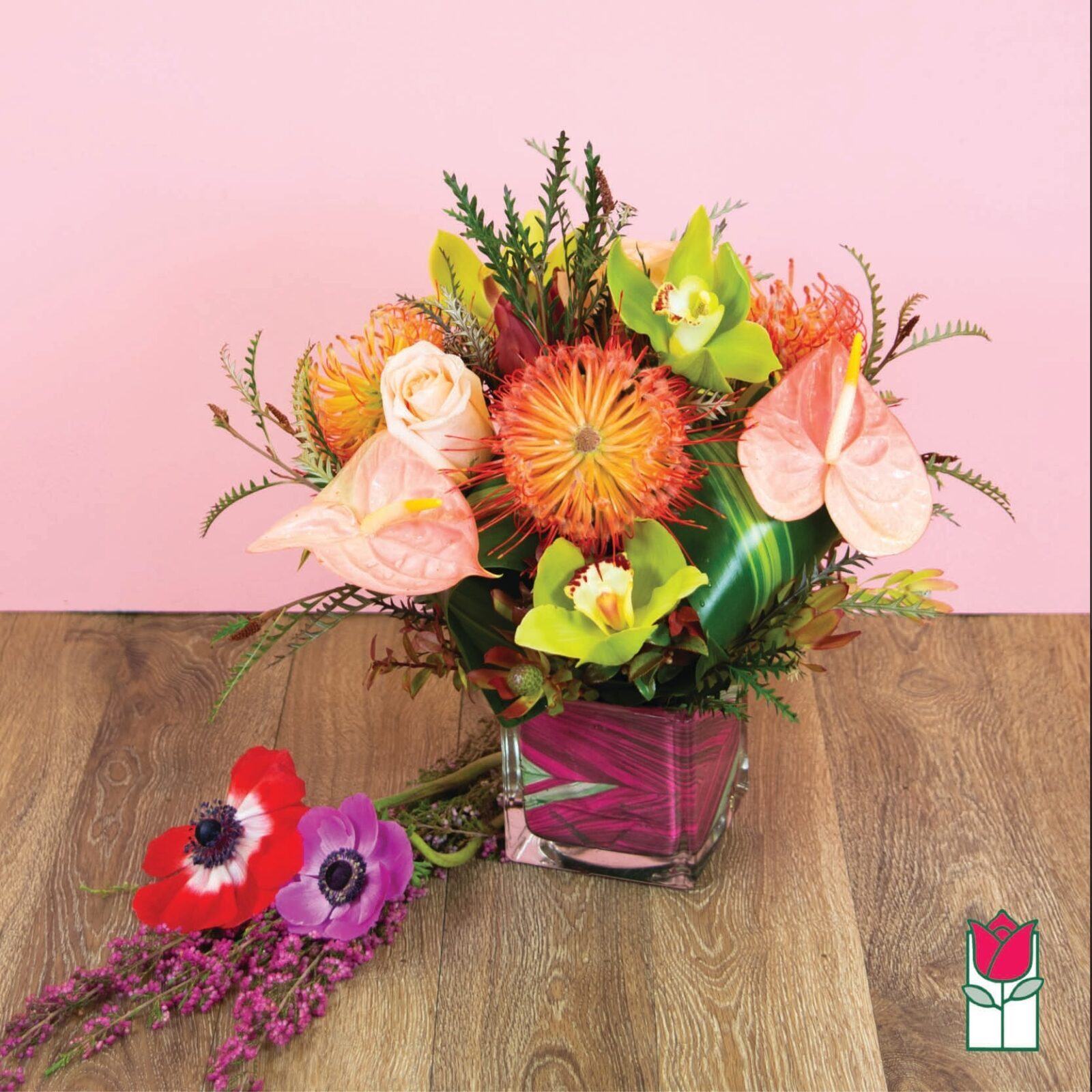 Beretania's Aquamarine Tropical Bouquet (Standard)