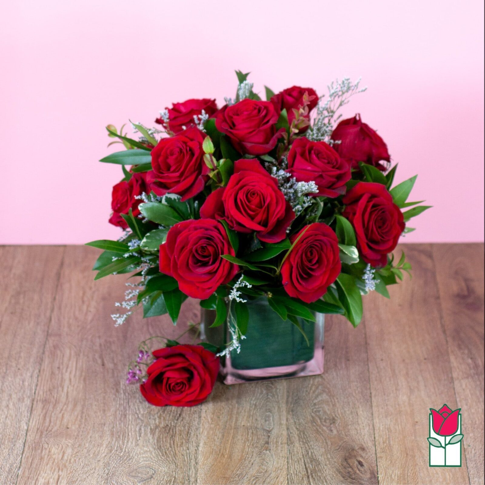 Beretania's Compact Red Rose Masterpiece (Standard)