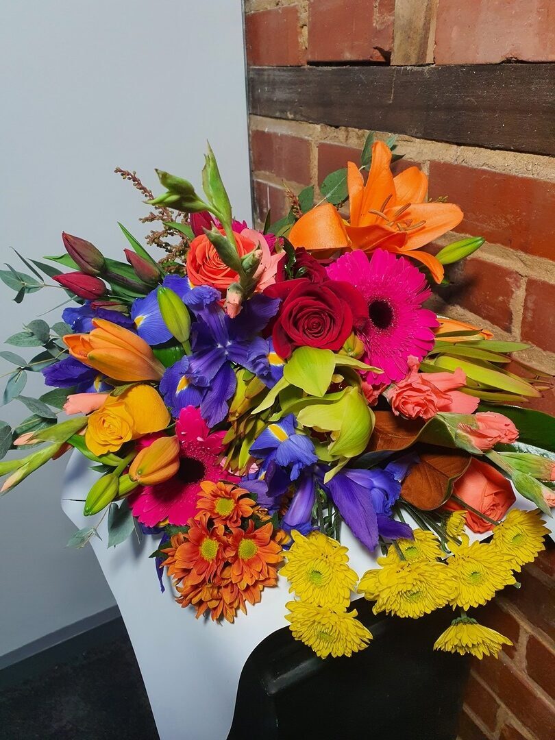 Vibrant Florist Choice (Medium)