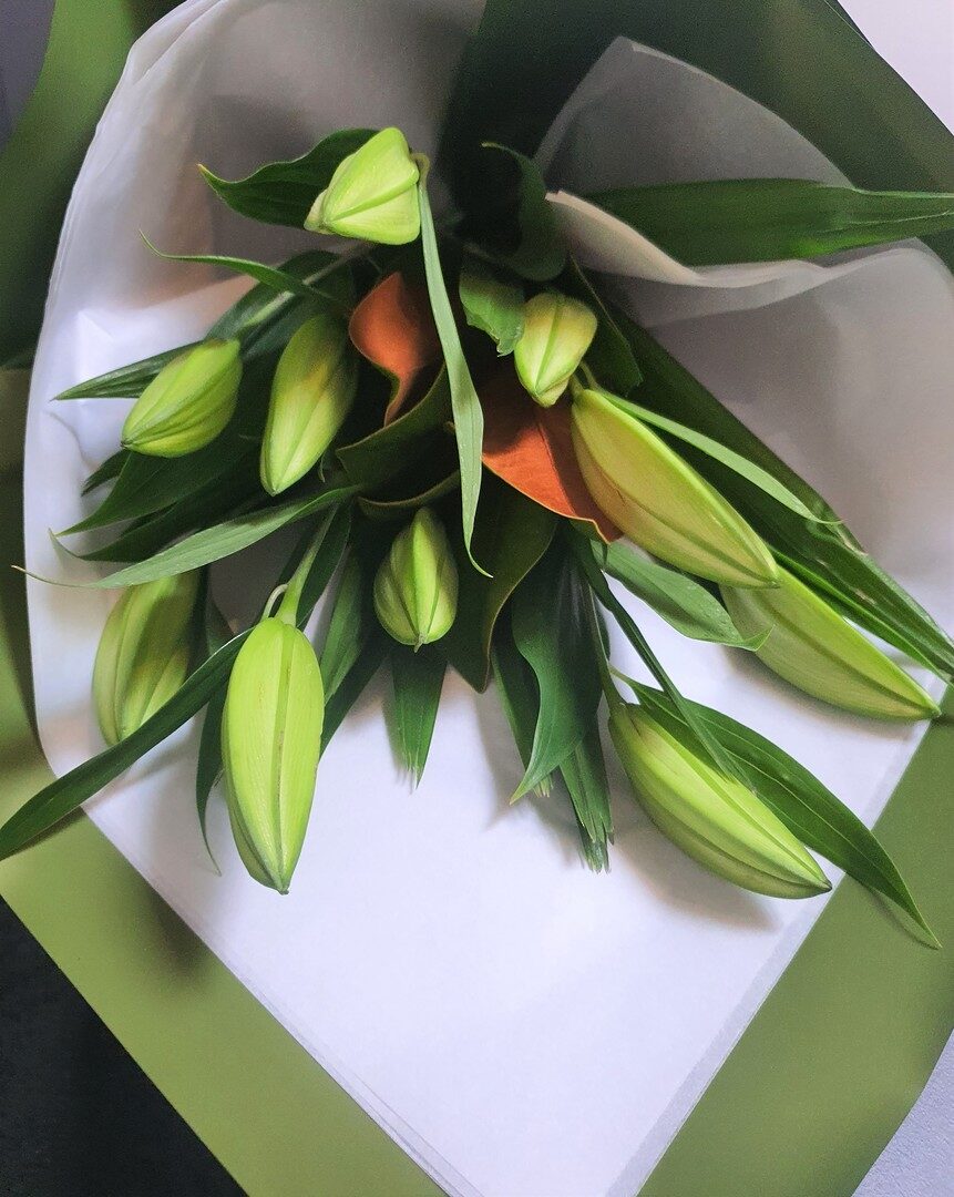 Simply Lillies (Small)
