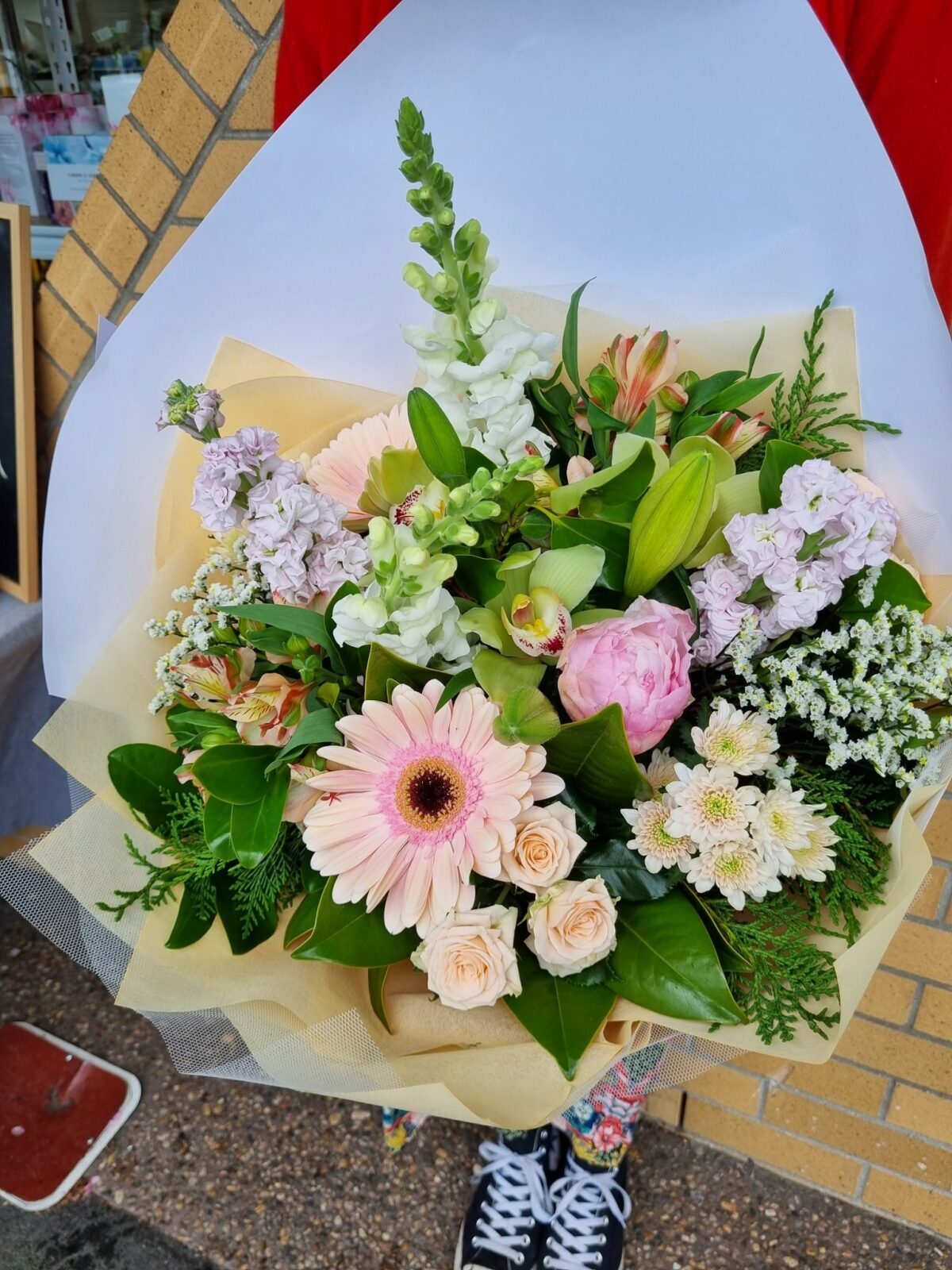 Pretty Pastels (Posy)