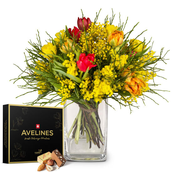 Flower bouquet «Springtime Joy» with Avelines pralines from Maestrani (Minimum)