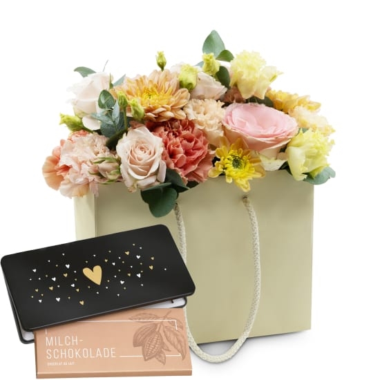Flower bag «Pastel Dream» with Munz bar of chocolate «Heart»